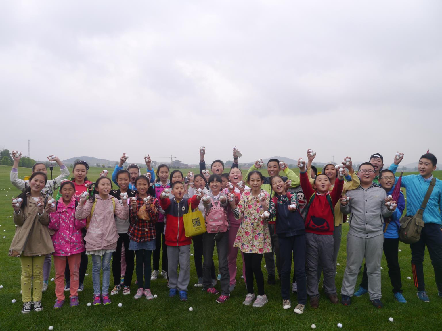 2016重三小學(xué)六年級兒童節(jié)活動(dòng)