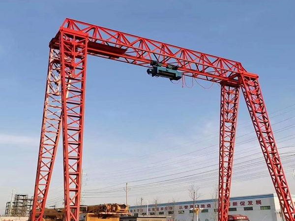 如何評(píng)估龍門吊作業(yè)現(xiàn)場(chǎng)的安全風(fēng)險(xiǎn)？