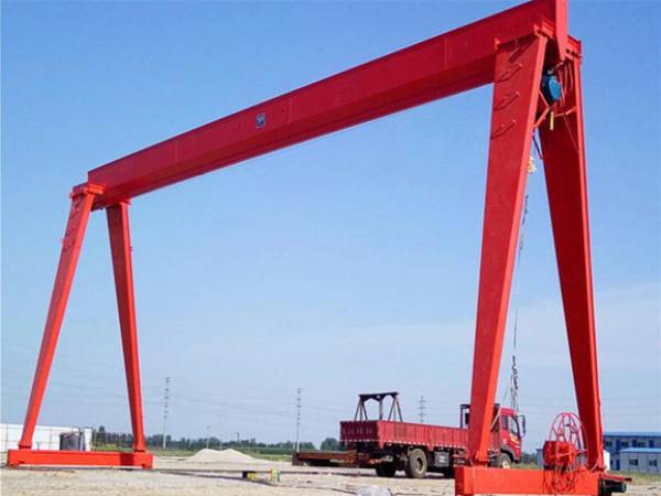 保持通信暢通對龍門吊操作過程中的安全至關重要，你知道如何做到嗎？